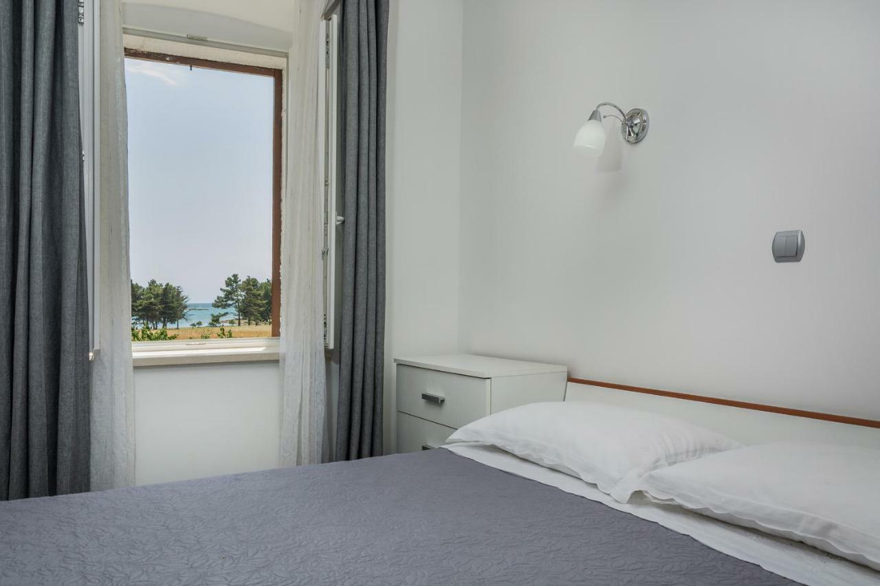 Apartments Mijat Novigrad Istria المظهر الخارجي الصورة